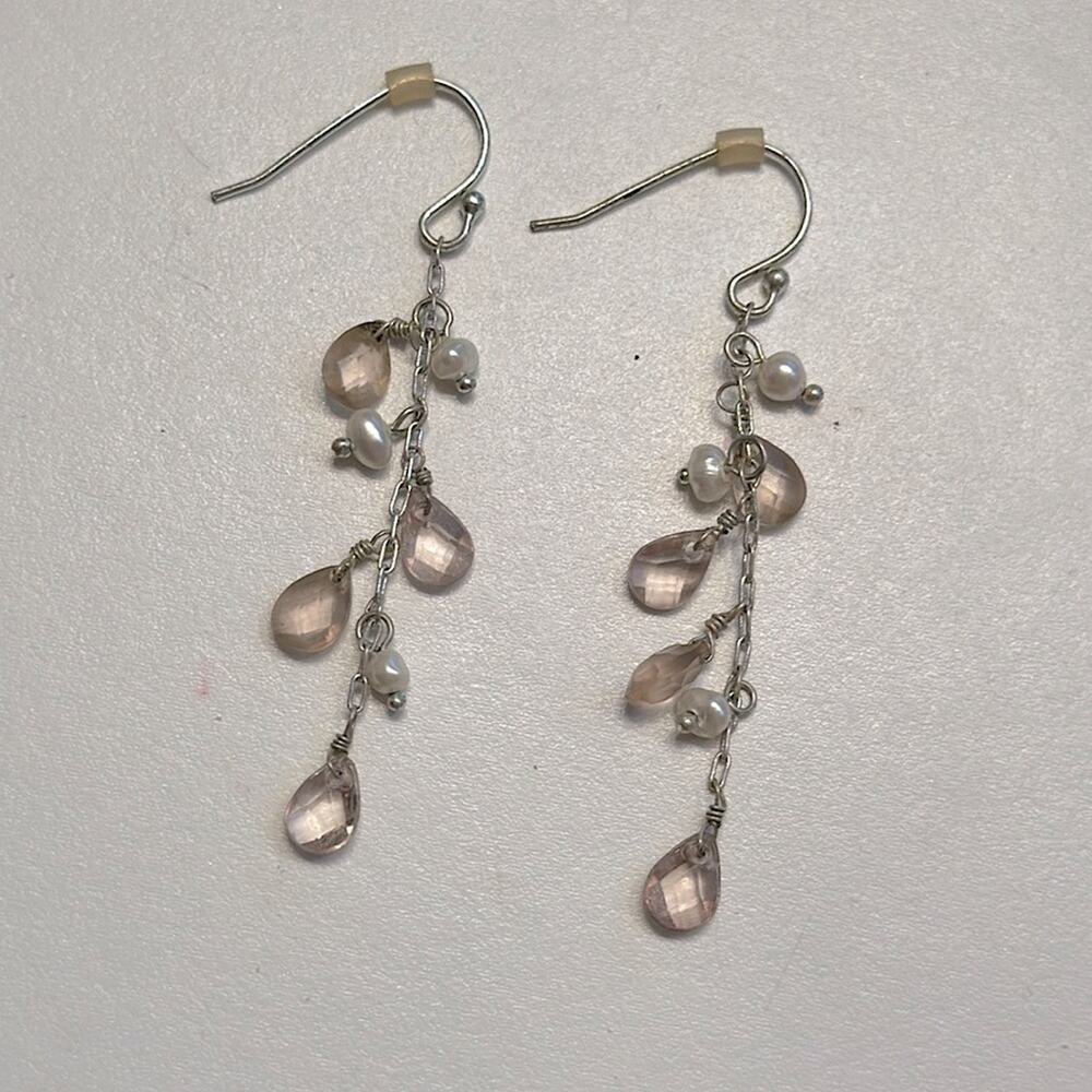 Dangle‎ pink rhinestone earrings